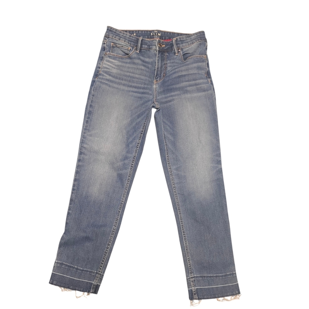 White House Black Market The Slim Crop Women's Ligh Blue Jeans Size 6